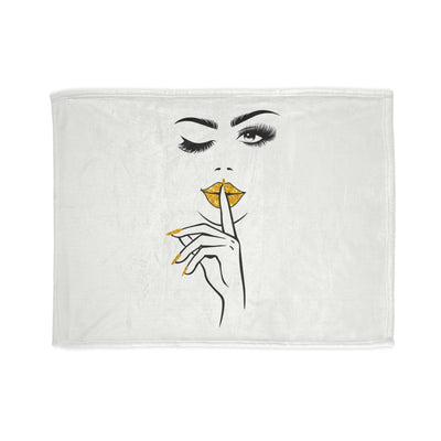 Serene Bombshell Chic Whispering Lips Blanket | Cozy Decorative Throw