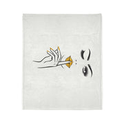 Serene Bombshell Chic Whispering Lips Blanket | Cozy Decorative Throw