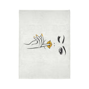Serene Bombshell Chic Whispering Lips Blanket | Cozy Decorative Throw